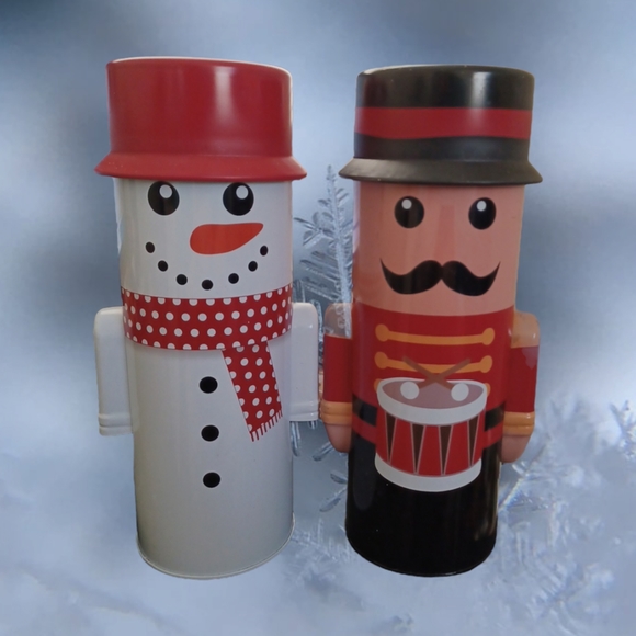 Christmas Decor - Picture 1 of 5